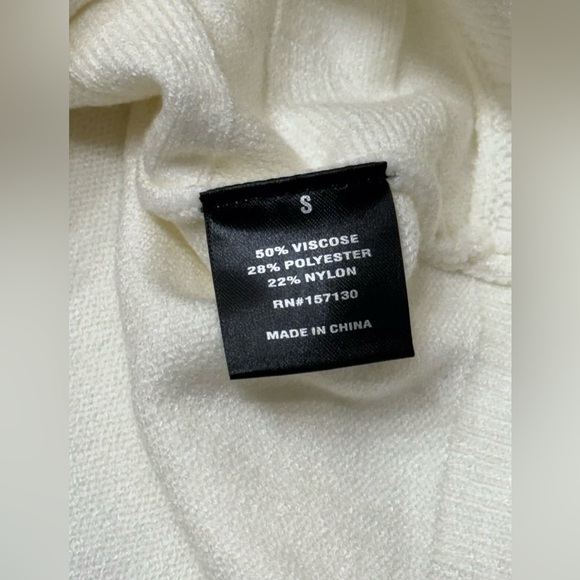 Sew In Love Women’s Ivory High Neck Long Sleeve Soft Comfort Knit Sweater S - Picture 8 of 10